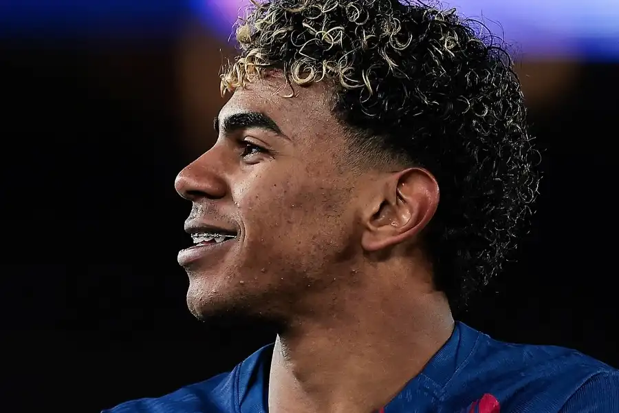 Barcelona Bangkit dan Hajar FC Copenhagen 4-1, Lamine Yamal Jadi Pembeda di Liga Champions Lamine Yamal