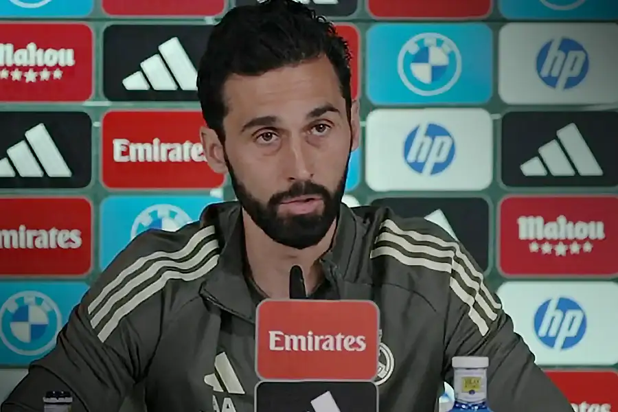 Real Madrid Bidik Comeback Dramatis di Kandang Bayern Munich, Modal Keyakinan dan Mental Juara Pelatih Real Madrid Álvaro Arbeloa